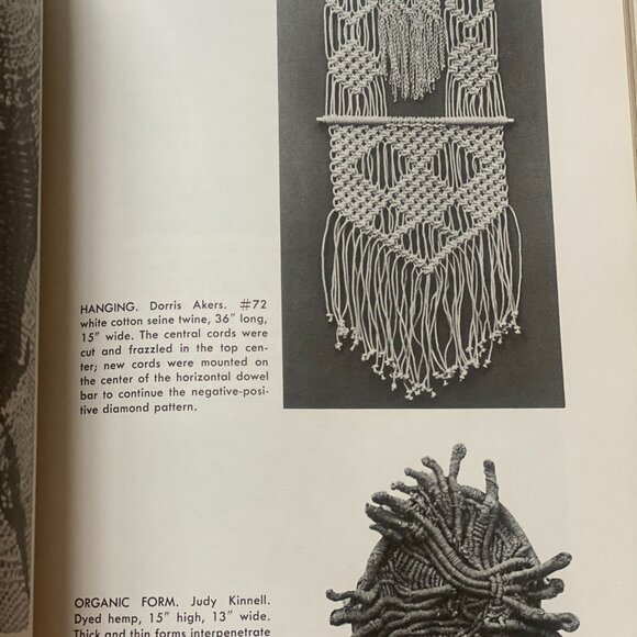 19-(VB) Vintage. Collectors. Books. Macrame. 70s. Soapmaker. 90s. Rare. - Picture 6 of 17